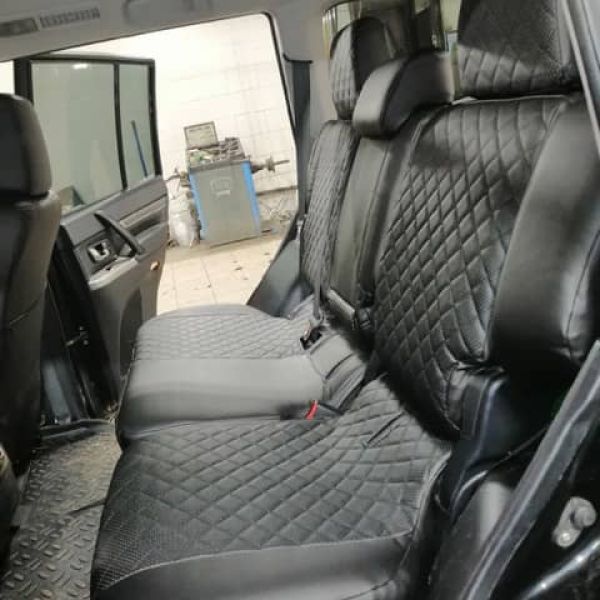Чехлы Автопилот на Mitsubishi Pajero 4 (5 дверный) с 2006+ Чехлы Автопилот на Mitsubishi Pajero 4 (5 дверный) с 2006+